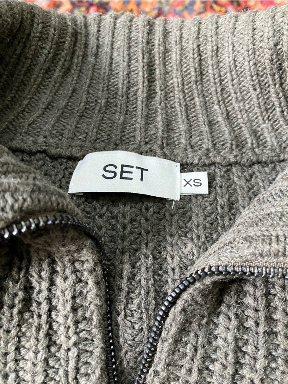 Set Active Sweater - Picture 2 of 3